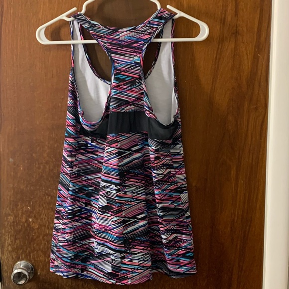 Fabletics Racerback Athletic Tank w/Mesh Panel⭐️ - Picture 5 of 5